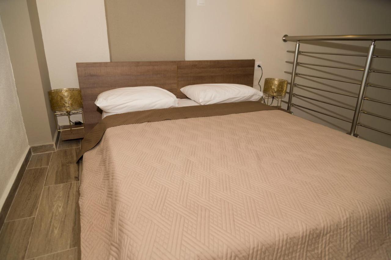 Yourcastle2 Apartment Александруполис Екстериор снимка